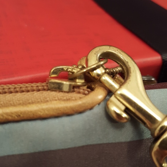 Coach striped wristlet wallet - Picture 4 of 8